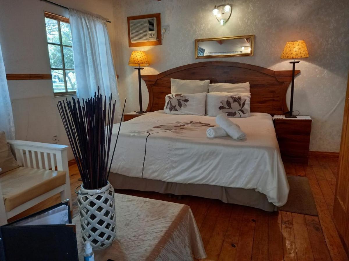 Acacia Bush Lodge Питърмарицбург Екстериор снимка