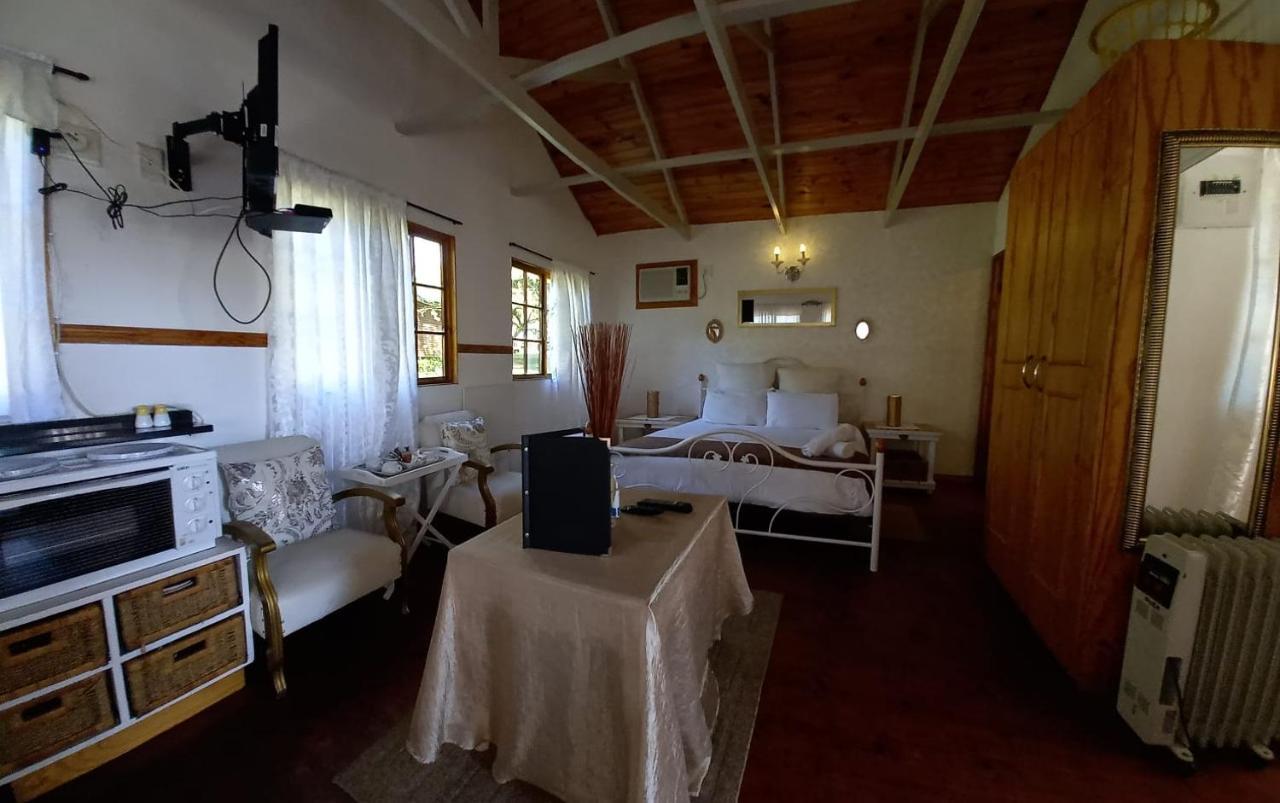 Acacia Bush Lodge Питърмарицбург Екстериор снимка