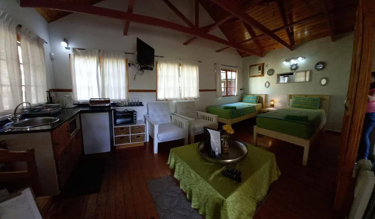 Acacia Bush Lodge Питърмарицбург Екстериор снимка