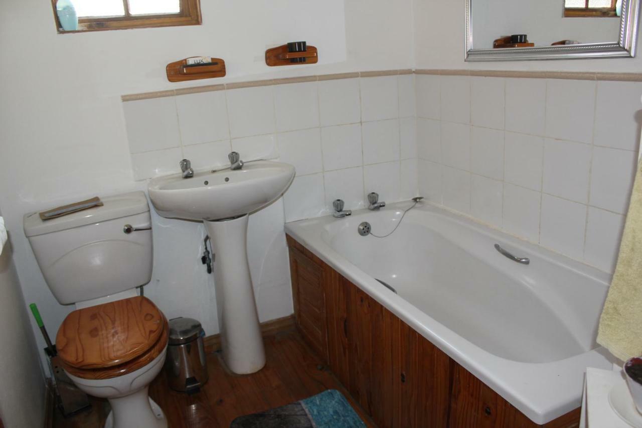 Acacia Bush Lodge Питърмарицбург Екстериор снимка